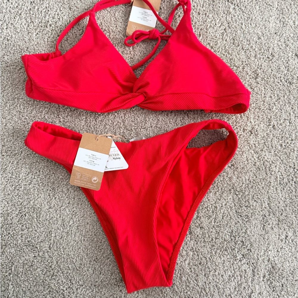 NWT! Berlook Res Twist Bikini Set - Picture 5 of 11